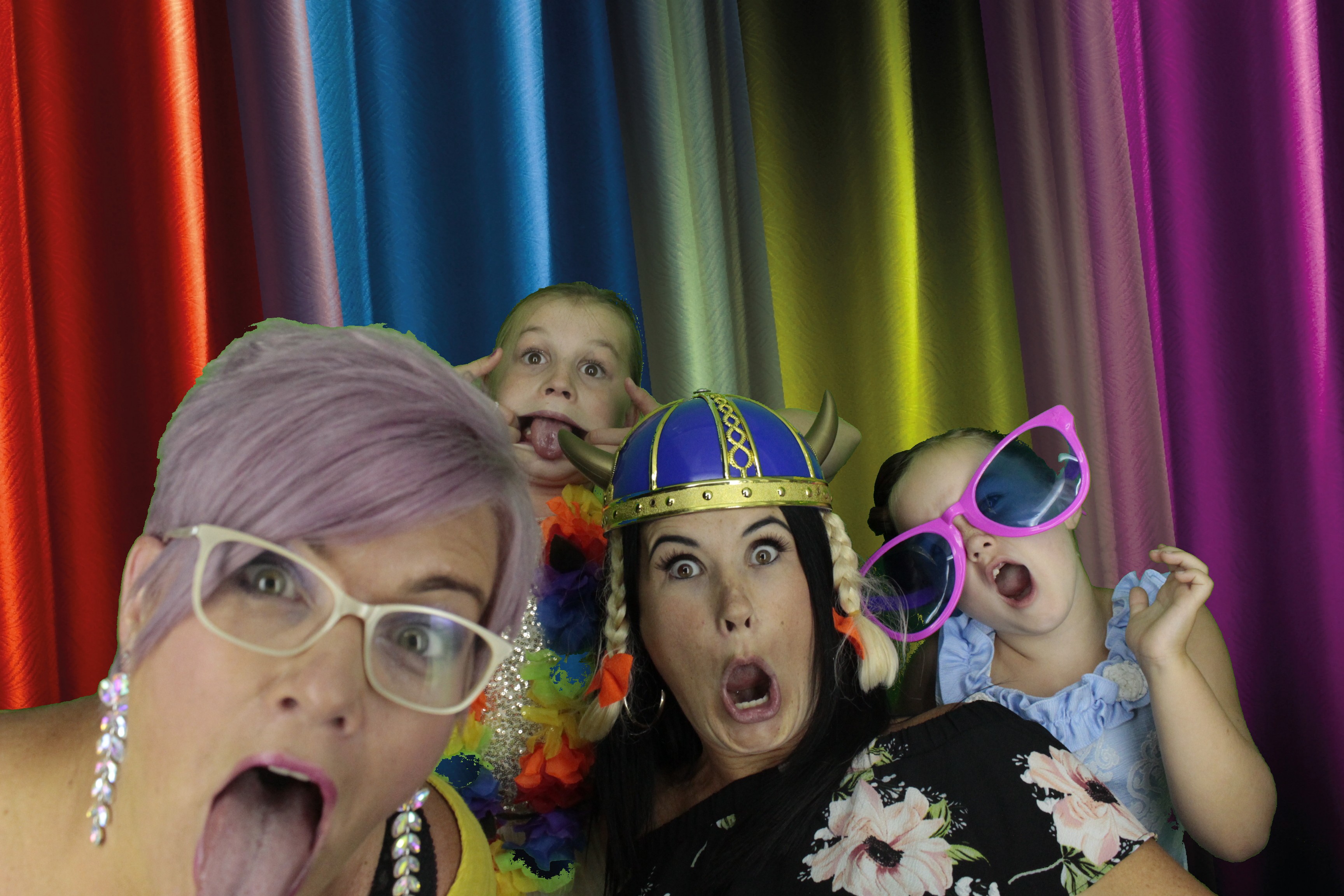 Leanne & Mike's Wedding | View more photos from the event at gallery.myphotoboothexperience.co.uk/u/MyPhotoBoothExperienceLtd/Leanne-Mikes-Wedding